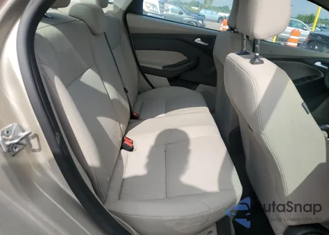 2018 Ford Focus Se from USA, damaged, VIN 1FADP3F2XJL219643